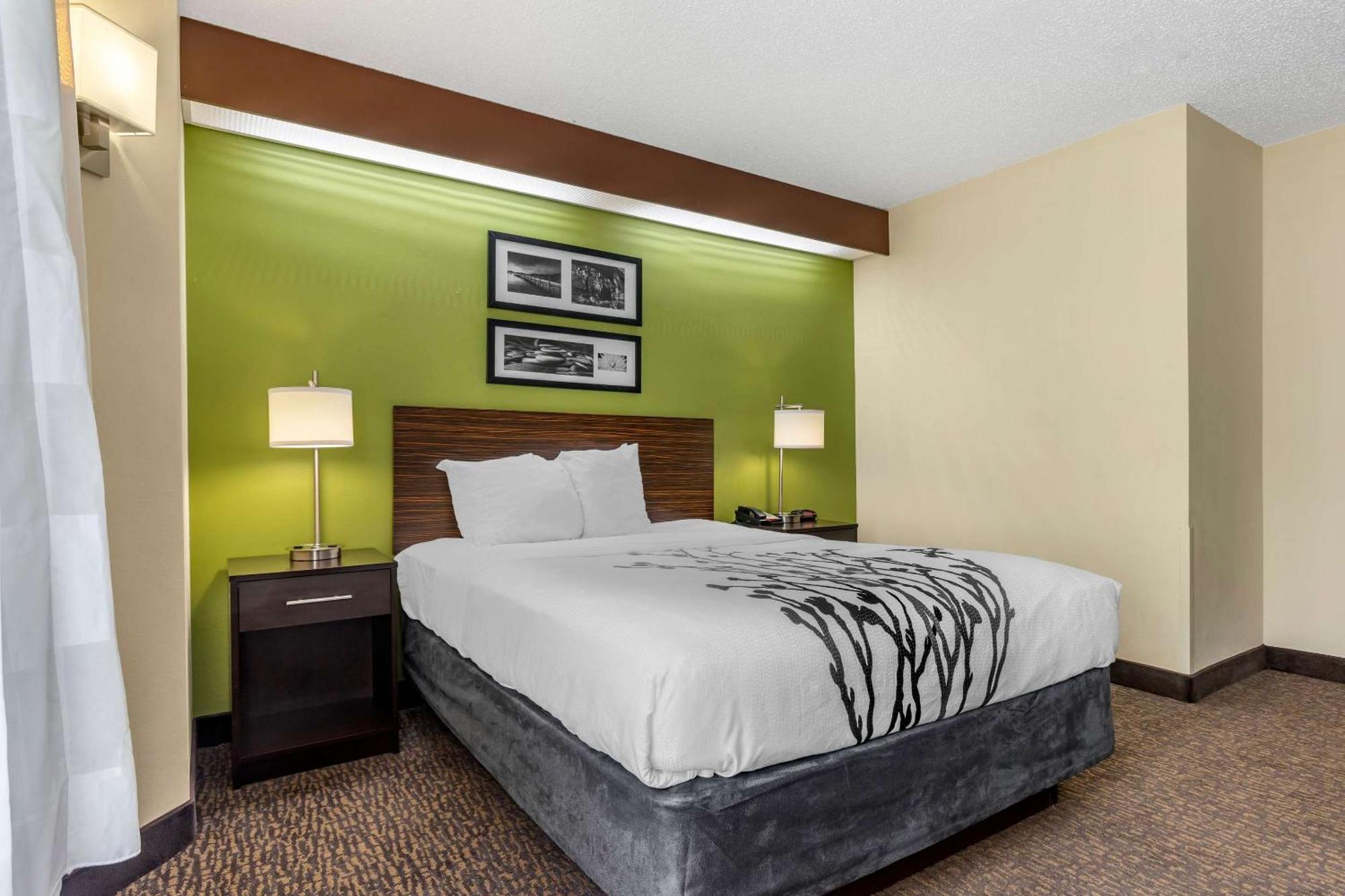 Sleep Inn Matthews-Charlotte Exterior photo